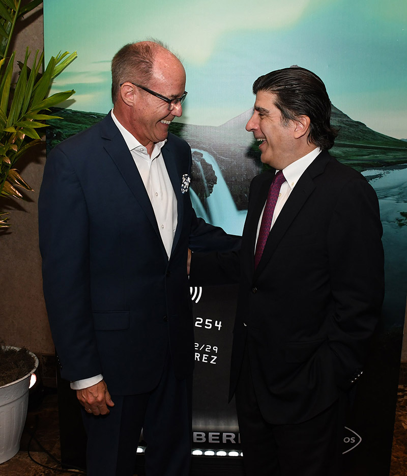 Lanzamiento al mercado la tarjeta de crédito VISA INFINITE IBERIA. Banco López de Haro.