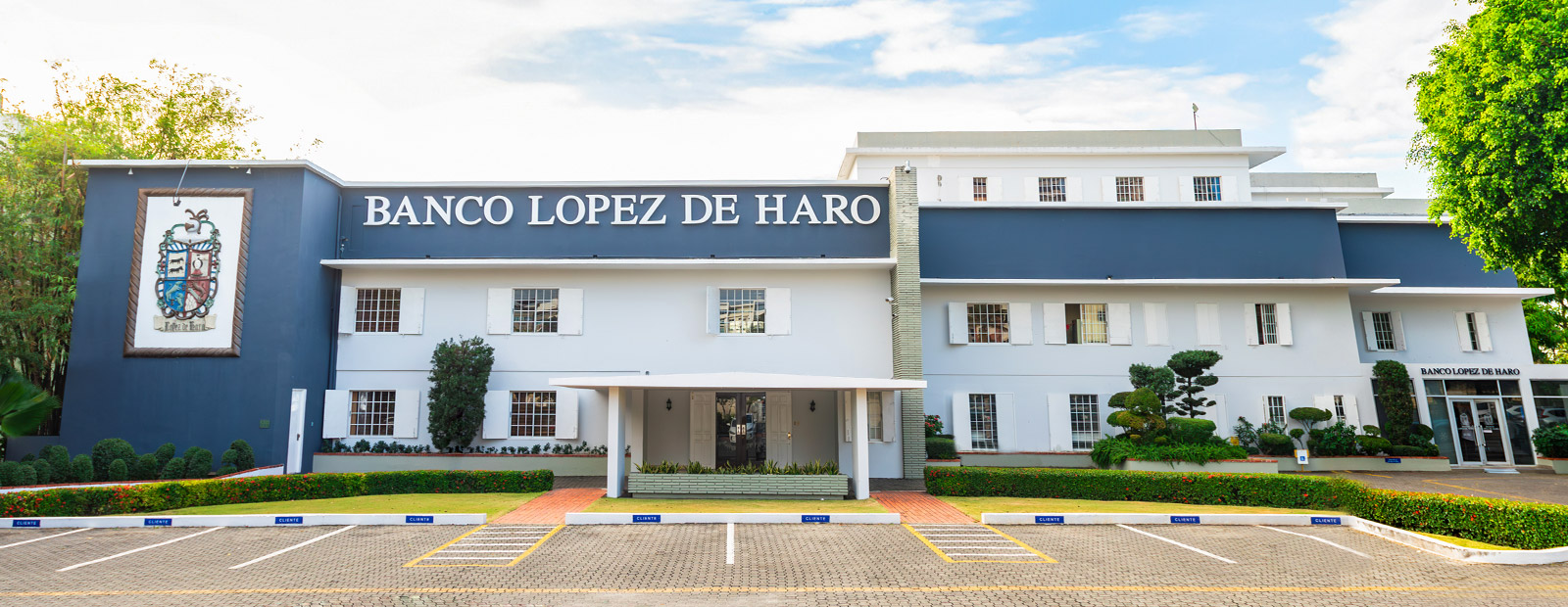 Oficina Principal Banco López de Haro